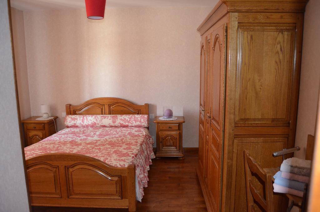 Chambres D'Hotes & Champagne Douard La Chapelle-Monthodon Εξωτερικό φωτογραφία