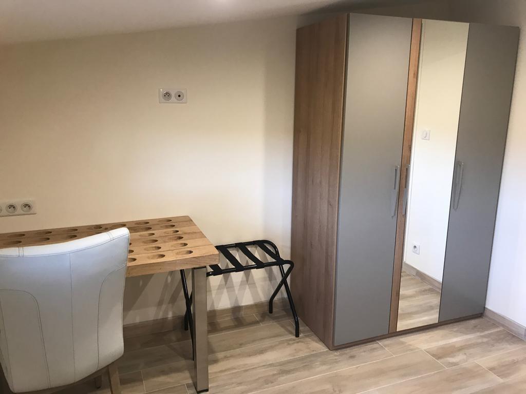 Chambres D'Hotes & Champagne Douard La Chapelle-Monthodon Εξωτερικό φωτογραφία